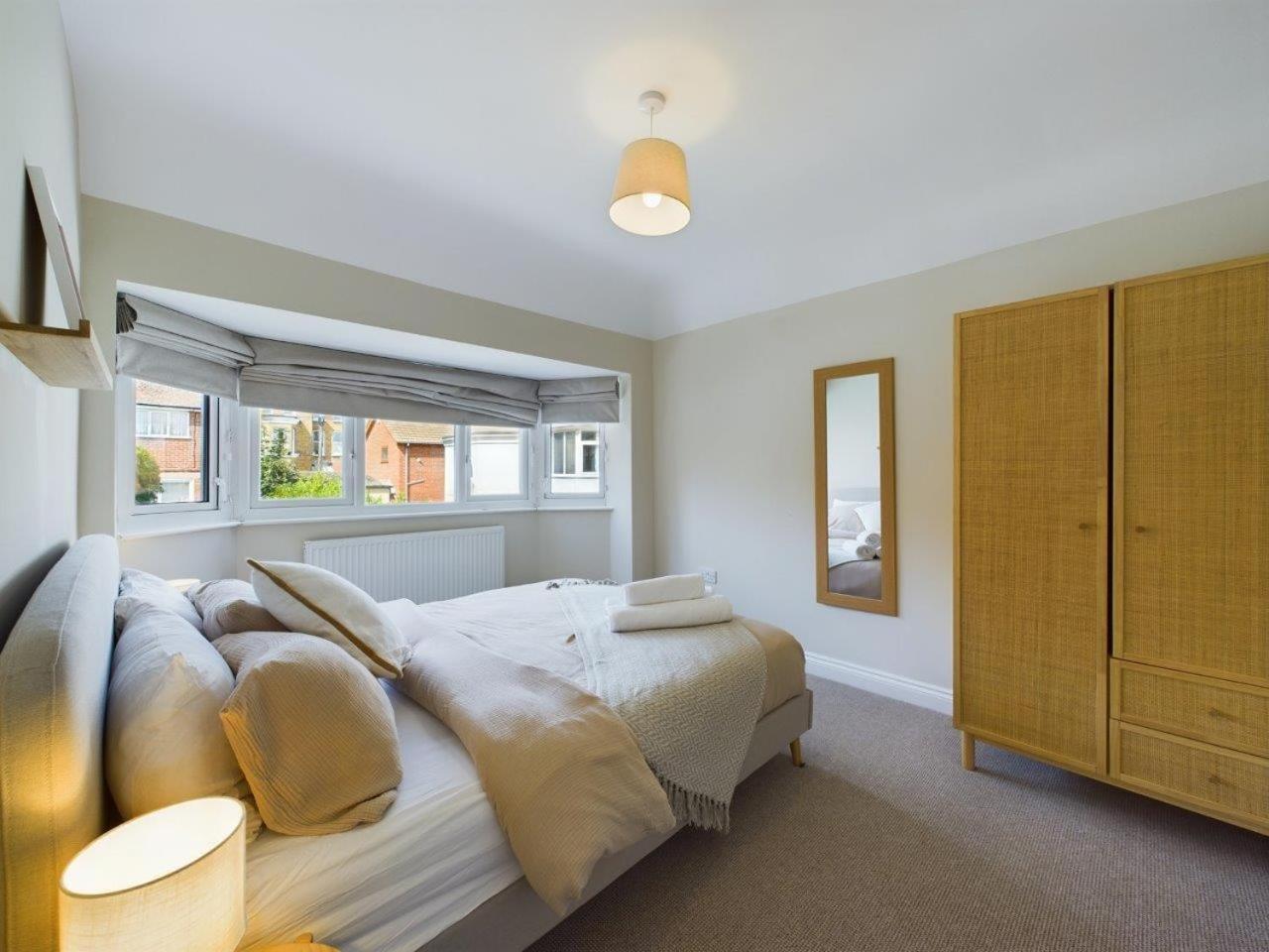 Stones Throw - Stunning House, Mins From And Dogs Welcome * Broadstairs